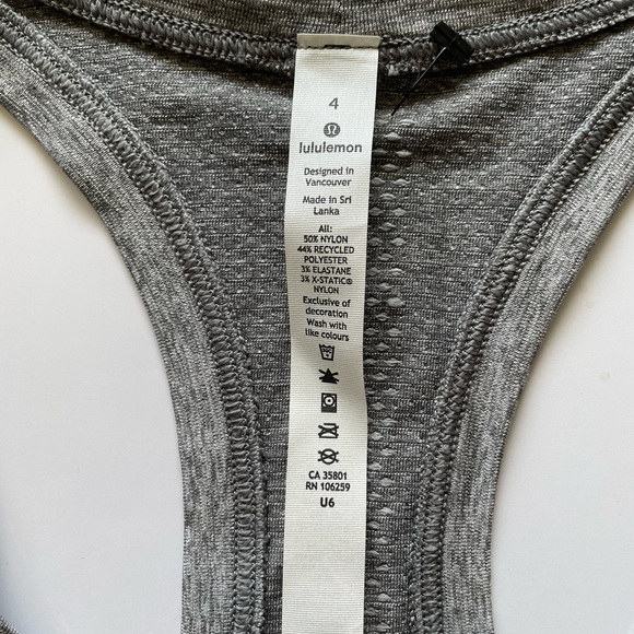 SOLD ON DEPOP - Picture 3 of 4